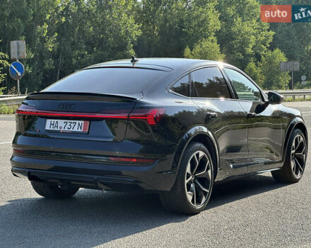 Черный Ауди E-Tron, объемом двигателя 0 л и пробегом 55 тыс. км за 44999 $, фото 15 на Automoto.ua