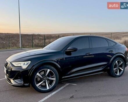 Черный Ауди E-Tron, объемом двигателя 0 л и пробегом 68 тыс. км за 45000 $, фото 7 на Automoto.ua