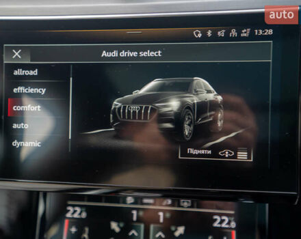 Чорний Ауді E-Tron, об'ємом двигуна 0 л та пробігом 54 тис. км за 45900 $, фото 28 на Automoto.ua