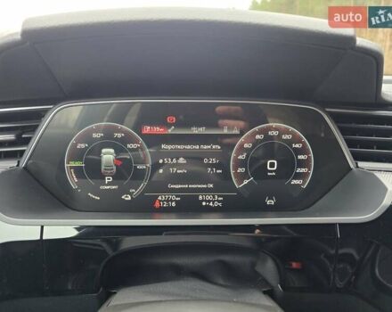 Черный Ауди E-Tron, объемом двигателя 0 л и пробегом 43 тыс. км за 45999 $, фото 90 на Automoto.ua