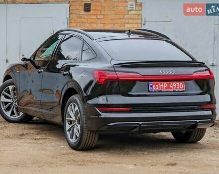 Черный Ауди E-Tron, объемом двигателя 0 л и пробегом 40 тыс. км за 48888 $, фото 3 на Automoto.ua