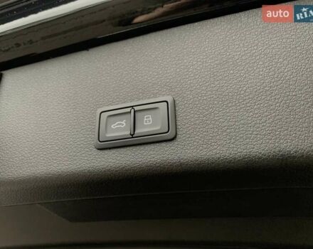 Черный Ауди E-Tron, объемом двигателя 0 л и пробегом 64 тыс. км за 35955 $, фото 34 на Automoto.ua