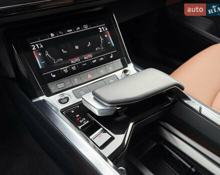 Черный Ауди E-Tron, объемом двигателя 0 л и пробегом 79 тыс. км за 29999 $, фото 54 на Automoto.ua