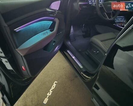 Черный Ауди E-Tron, объемом двигателя 0 л и пробегом 40 тыс. км за 48888 $, фото 15 на Automoto.ua