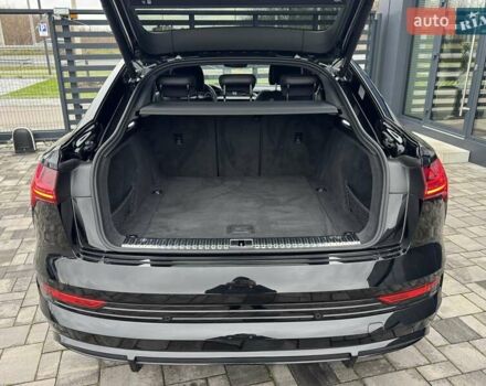 Черный Ауди E-Tron, объемом двигателя 0 л и пробегом 82 тыс. км за 39900 $, фото 33 на Automoto.ua