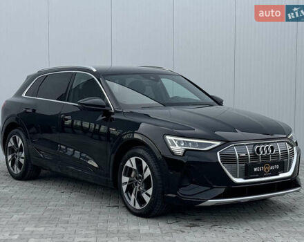 Черный Ауди E-Tron, объемом двигателя 0 л и пробегом 30 тыс. км за 43500 $, фото 2 на Automoto.ua