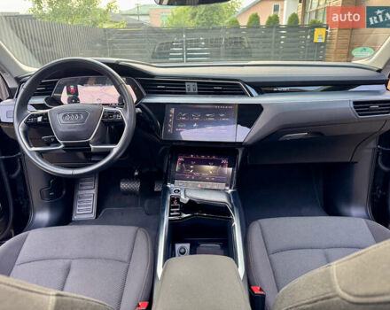 Черный Ауди E-Tron, объемом двигателя 0 л и пробегом 97 тыс. км за 30900 $, фото 55 на Automoto.ua