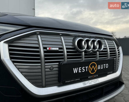 Черный Ауди E-Tron, объемом двигателя 0 л и пробегом 100 тыс. км за 38500 $, фото 12 на Automoto.ua