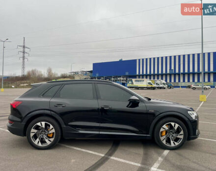 Черный Ауди E-Tron, объемом двигателя 0 л и пробегом 39 тыс. км за 39950 $, фото 9 на Automoto.ua