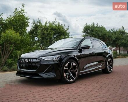 Черный Ауди E-Tron, объемом двигателя 0 л и пробегом 27 тыс. км за 60000 $, фото 12 на Automoto.ua