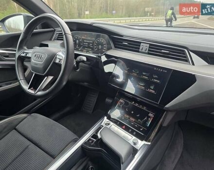 Черный Ауди E-Tron, объемом двигателя 0 л и пробегом 43 тыс. км за 45999 $, фото 84 на Automoto.ua