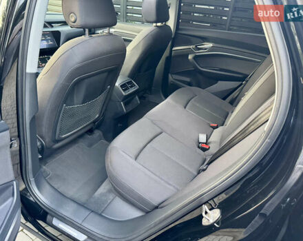 Черный Ауди E-Tron, объемом двигателя 0 л и пробегом 97 тыс. км за 30900 $, фото 40 на Automoto.ua