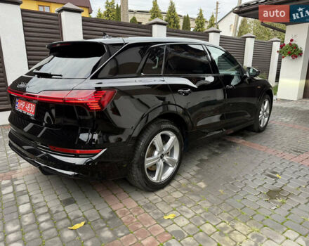 Черный Ауди E-Tron, объемом двигателя 0 л и пробегом 64 тыс. км за 31700 $, фото 13 на Automoto.ua