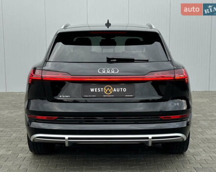 Черный Ауди E-Tron, объемом двигателя 0 л и пробегом 100 тыс. км за 38500 $, фото 4 на Automoto.ua