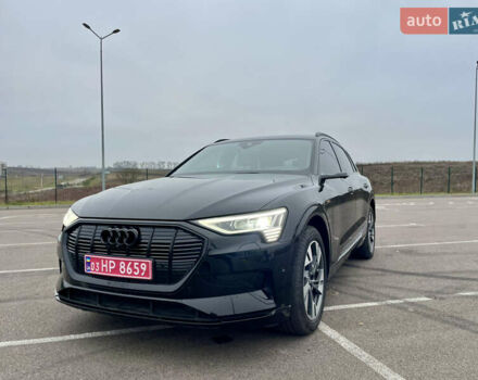Черный Ауди E-Tron, объемом двигателя 0 л и пробегом 89 тыс. км за 39900 $, фото 19 на Automoto.ua