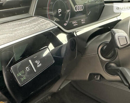 Черный Ауди E-Tron, объемом двигателя 0 л и пробегом 53 тыс. км за 42000 $, фото 44 на Automoto.ua