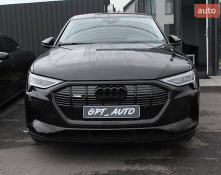 Черный Ауди E-Tron, объемом двигателя 0 л и пробегом 41 тыс. км за 38800 $, фото 11 на Automoto.ua