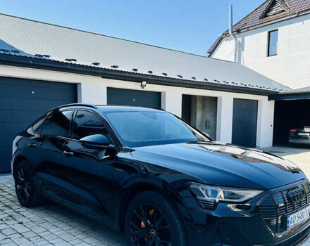 Чорний Ауді E-Tron, об'ємом двигуна 0 л та пробігом 78 тис. км за 42000 $, фото 30 на Automoto.ua