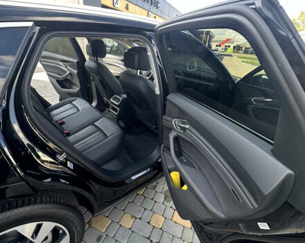 Черный Ауди E-Tron, объемом двигателя 0 л и пробегом 45 тыс. км за 30800 $, фото 13 на Automoto.ua