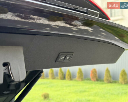 Черный Ауди E-Tron, объемом двигателя 0 л и пробегом 45 тыс. км за 30900 $, фото 60 на Automoto.ua