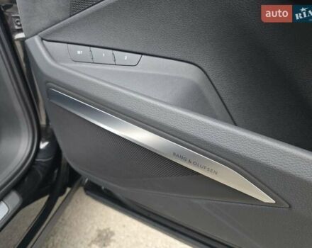 Чорний Ауді E-Tron, об'ємом двигуна 0 л та пробігом 61 тис. км за 47777 $, фото 87 на Automoto.ua