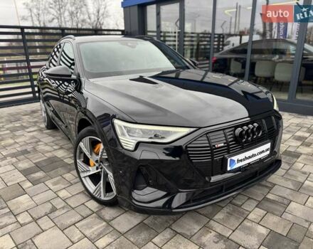 Черный Ауди E-Tron, объемом двигателя 0 л и пробегом 82 тыс. км за 39900 $, фото 6 на Automoto.ua