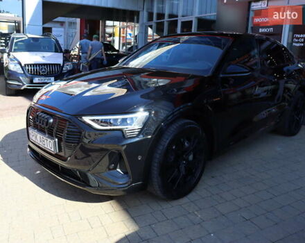 Черный Ауди E-Tron, объемом двигателя 0 л и пробегом 17 тыс. км за 44900 $, фото 1 на Automoto.ua