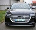 Чорний Ауді E-Tron, об'ємом двигуна 0 л та пробігом 47 тис. км за 32900 $, фото 2 на Automoto.ua