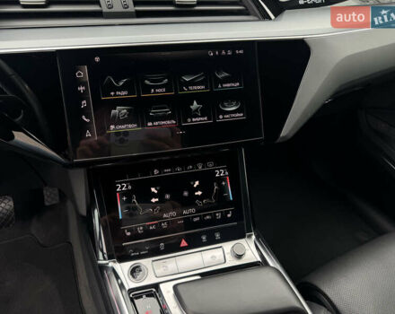 Черный Ауди E-Tron, объемом двигателя 0 л и пробегом 100 тыс. км за 38500 $, фото 32 на Automoto.ua