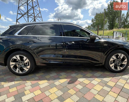 Черный Ауди E-Tron, объемом двигателя 0 л и пробегом 46 тыс. км за 39000 $, фото 7 на Automoto.ua