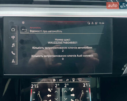 Черный Ауди E-Tron, объемом двигателя 0 л и пробегом 89 тыс. км за 39900 $, фото 60 на Automoto.ua