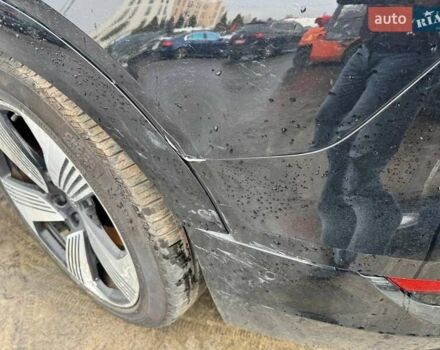 Чорний Ауді E-Tron, об'ємом двигуна 0 л та пробігом 81 тис. км за 25900 $, фото 2 на Automoto.ua