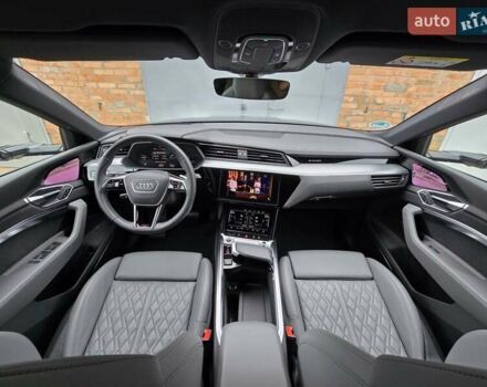 Черный Ауди E-Tron, объемом двигателя 0 л и пробегом 40 тыс. км за 48888 $, фото 12 на Automoto.ua