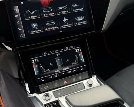 Черный Ауди E-Tron, объемом двигателя 0 л и пробегом 20 тыс. км за 45000 $, фото 18 на Automoto.ua