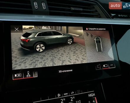 Черный Ауди E-Tron, объемом двигателя 0 л и пробегом 158 тыс. км за 31000 $, фото 6 на Automoto.ua