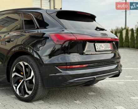 Черный Ауди E-Tron, объемом двигателя 0 л и пробегом 150 тыс. км за 31950 $, фото 22 на Automoto.ua