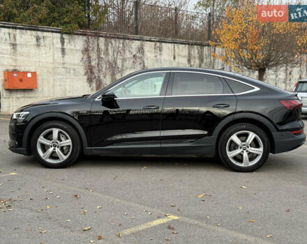 Черный Ауди E-Tron, объемом двигателя 0 л и пробегом 79 тыс. км за 29999 $, фото 8 на Automoto.ua