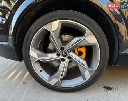 Черный Ауди E-Tron, объемом двигателя 0 л и пробегом 80 тыс. км за 42000 $, фото 5 на Automoto.ua