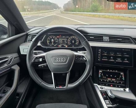 Черный Ауди E-Tron, объемом двигателя 0 л и пробегом 43 тыс. км за 45999 $, фото 86 на Automoto.ua