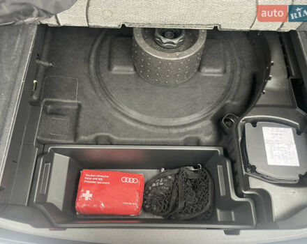 Черный Ауди E-Tron, объемом двигателя 0 л и пробегом 39 тыс. км за 39950 $, фото 41 на Automoto.ua