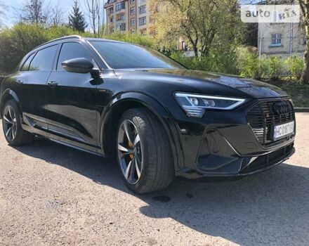 Чорний Ауді E-Tron, об'ємом двигуна 0 л та пробігом 8 тис. км за 68500 $, фото 18 на Automoto.ua