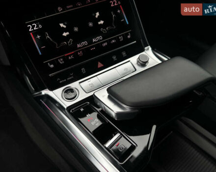 Черный Ауди E-Tron, объемом двигателя 0 л и пробегом 100 тыс. км за 38500 $, фото 31 на Automoto.ua