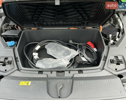 Чорний Ауді E-Tron, об'ємом двигуна 0 л та пробігом 23 тис. км за 54900 $, фото 1 на Automoto.ua