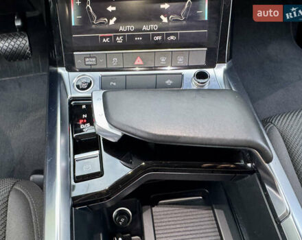 Черный Ауди E-Tron, объемом двигателя 0 л и пробегом 97 тыс. км за 30900 $, фото 67 на Automoto.ua