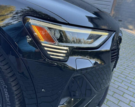 Черный Ауди E-Tron, объемом двигателя 0 л и пробегом 91 тыс. км за 36500 $, фото 65 на Automoto.ua