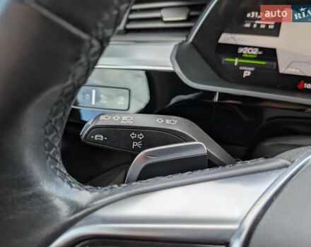 Черный Ауди E-Tron, объемом двигателя 0 л и пробегом 95 тыс. км за 29800 $, фото 43 на Automoto.ua