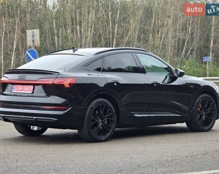Черный Ауди E-Tron, объемом двигателя 0 л и пробегом 43 тыс. км за 45999 $, фото 10 на Automoto.ua