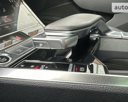 Черный Ауди E-Tron, объемом двигателя 0 л и пробегом 53 тыс. км за 42000 $, фото 19 на Automoto.ua