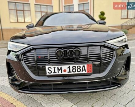 Черный Ауди E-Tron, объемом двигателя 0 л и пробегом 150 тыс. км за 31950 $, фото 10 на Automoto.ua