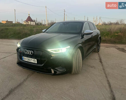 Чорний Ауді E-Tron, об'ємом двигуна 0 л та пробігом 57 тис. км за 41500 $, фото 37 на Automoto.ua